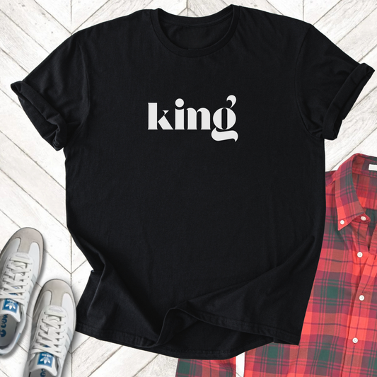 King - Unisex - On Dark and Light Colored Tee👕