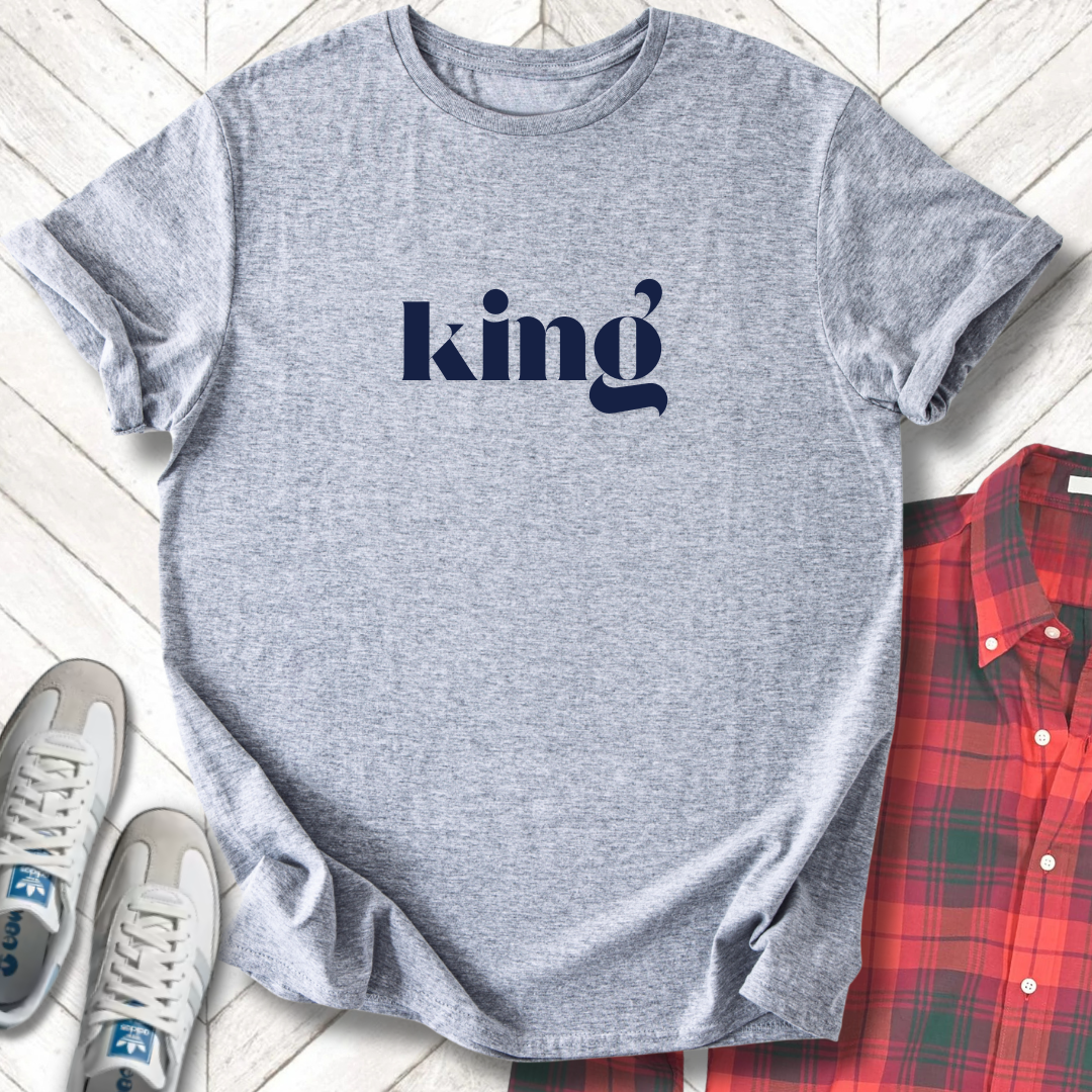 King - Unisex - On Dark and Light Colored Tee👕