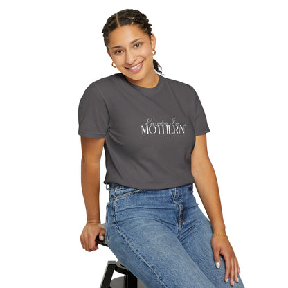 Everyday I'm Motherin' - Unisex Fit - Dark & Light Tees 👕