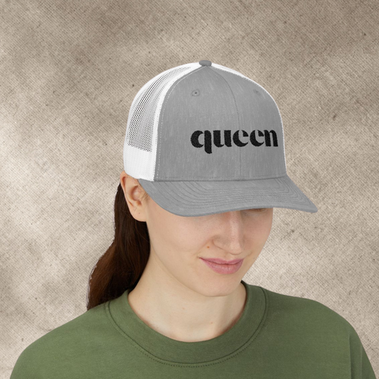 Queen - Snapback Trucker Cap 🧢