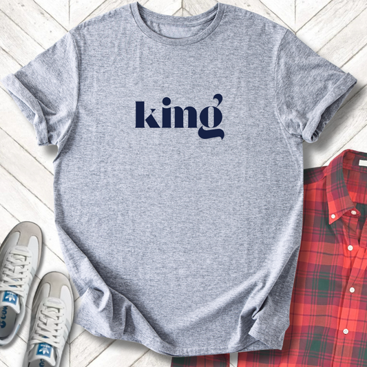 King - Unisex - On Dark and Light Colored Tee👕